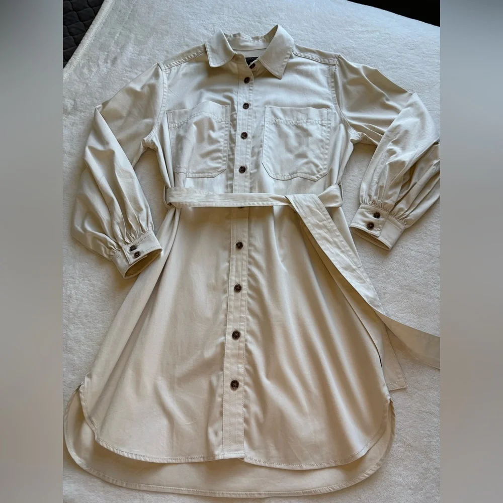 Banana Republic Kakhi Shirttail Dress - Size Small - Picture 4 of 16